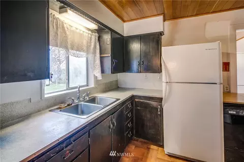 2556 E Hemmi Rd, Bellingham, WA 98226 photo 13