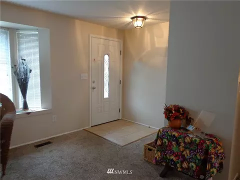 9505 7th Ave SE, Everett, WA 98208 photo 3