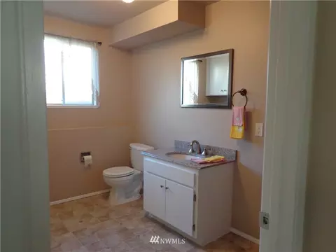 9505 7th Ave SE, Everett, WA 98208 photo 11