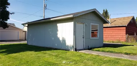 1834 Beech St, Longview, WA 98632 photo 4