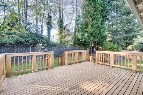 16227 121st Ave NE, Bothell, WA 98011 photo 9