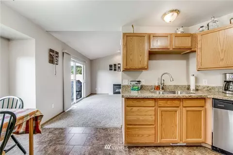 303 Callendar St NW, Orting, WA 98360 photo 8