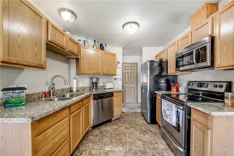 303 Callendar St NW, Orting, WA 98360 photo 9
