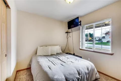 303 Callendar St NW, Orting, WA 98360 photo 12