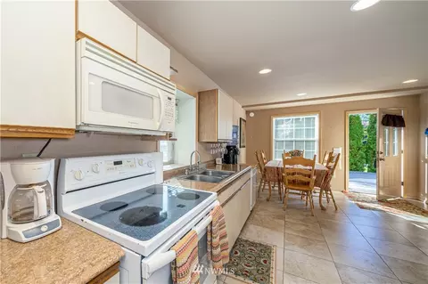 703 E Johnson Ave, Chelan, WA 98816 photo 21