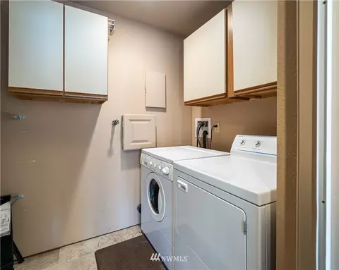 703 E Johnson Ave, Chelan, WA 98816 photo 25