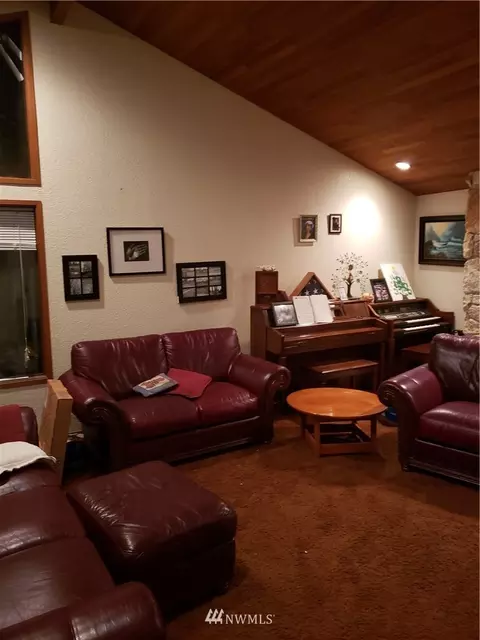132 224th St SE, Bothell, WA 98021 photo 3