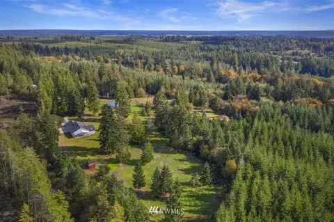 363 E Buckboard Dr, Allyn, WA 98524 photo 2