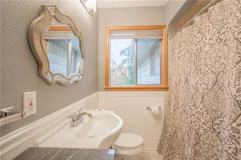 1206 Adele St, Sumner, WA 98390 photo 15