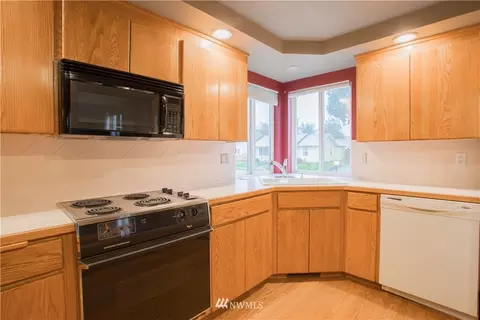 1206 Adele St, Sumner, WA 98390 photo 6