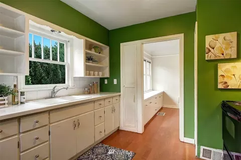 2330 Monroe Ave, Everett, WA 98203 photo 7