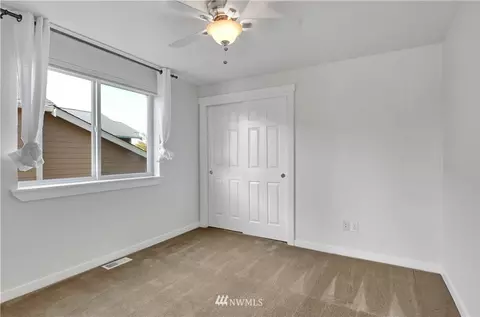 15417 52nd St E, Sumner, WA 98390 photo 19