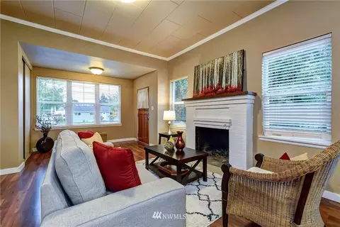 2126 Walnut St, Everett, WA 98201 photo 6