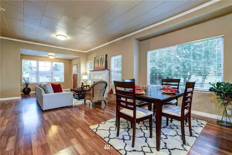 2126 Walnut St, Everett, WA 98201 photo 4