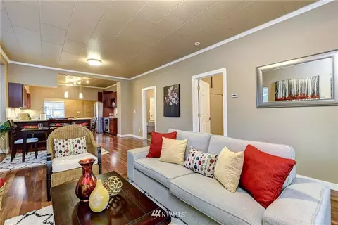 2126 Walnut St, Everett, WA 98201 photo 5