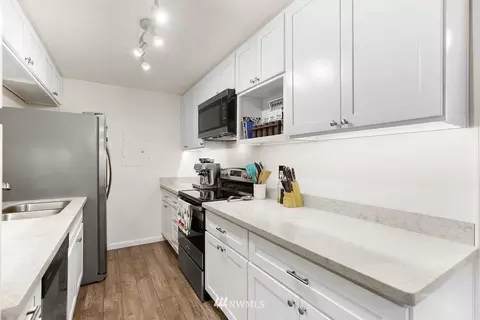 1728 201st Pl SE #2-B, Bothell, WA 98012 photo 11