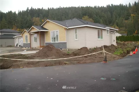 4815 Parker Rd E, Sumner, WA 98390 photo 1