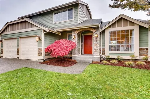 401 Garland Pl, Enumclaw, WA 98022 photo 1