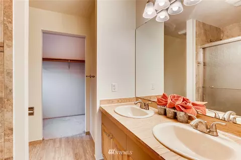401 Garland Pl, Enumclaw, WA 98022 photo 18