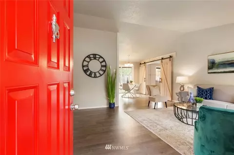 20711 Filbert Dr, Bothell, WA 98012 photo 3
