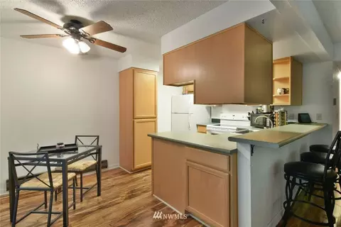 426 213th Pl SW #20A, Bothell, WA 98021 photo 4