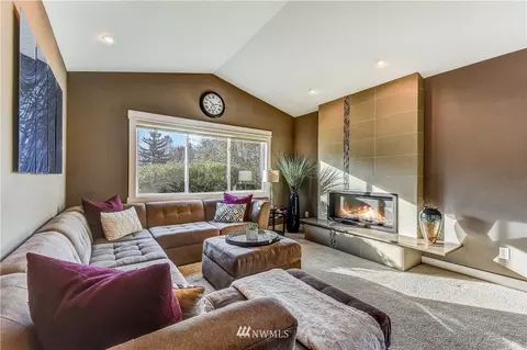 1307 221st Pl SW, Bothell, WA 98021 photo 2