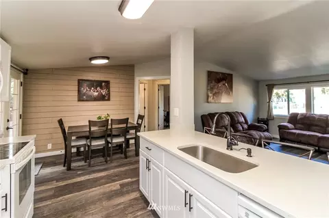 20126 44th Avenue Ct E, Spanaway, WA 98387 photo 7