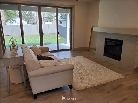 2777 Terry Ct, Enumclaw, WA 98022 photo 5