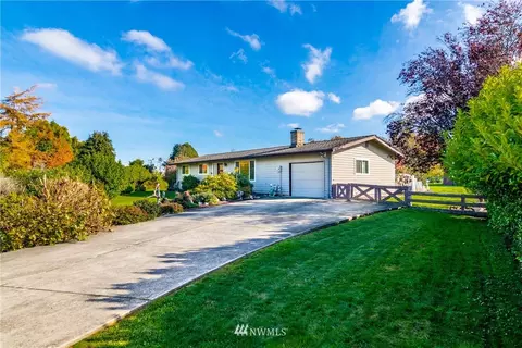 112 Peterson St, Sequim, WA 98382 photo 1