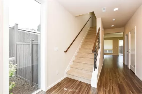 16907 42nd Dr SE, Bothell, WA 98012 photo 2