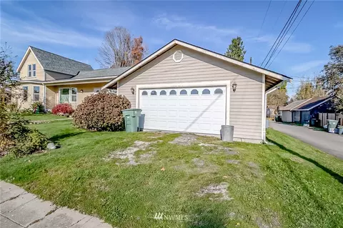 1931 Rainier Ave, Everett, WA 98201 photo 2