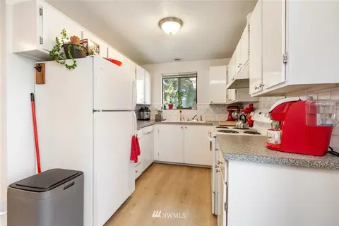 5005 S 3rd Ave, Everett, WA 98203 photo 8