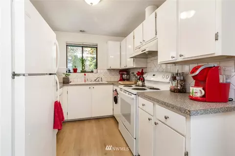 5005 S 3rd Ave, Everett, WA 98203 photo 9