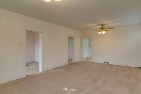 1506 Walnut St, Everett, WA 98201 photo 5