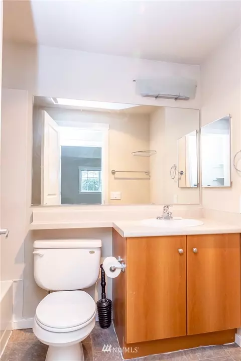 12404 E Gibson Rd #L-103, Everett, WA 98204 photo 16