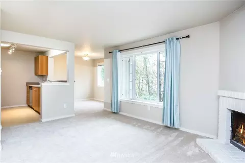 12404 E Gibson Rd #L-103, Everett, WA 98204 photo 8