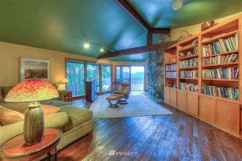 277 Geisers Way, Eastsound, WA 98245 photo 31