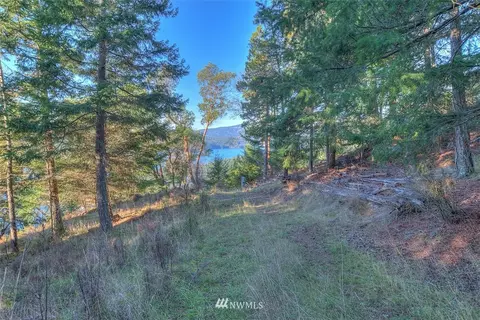 277 Geisers Way, Eastsound, WA 98245 photo 40