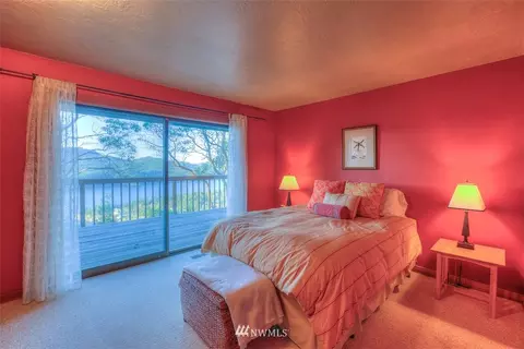 277 Geisers Way, Eastsound, WA 98245 photo 26