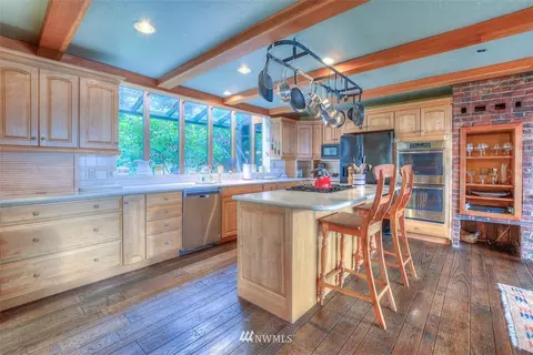 277 Geisers Way, Eastsound, WA 98245 photo 13