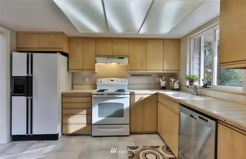 404 170th Pl SW, Bothell, WA 98012 photo 9