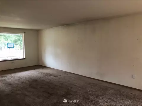 3714 E 255th St, Spanaway, WA 98387 photo 5