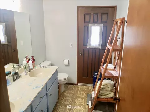 23701 SE 473rd St, Enumclaw, WA 98022 photo 14