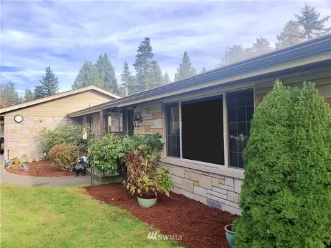 23701 SE 473rd St, Enumclaw, WA 98022 photo 2