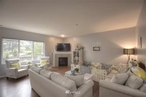 3079 Eagle Loop NE, Lacey, WA 98516 photo 4