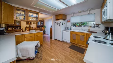 331 203rd St SE, Bothell, WA 98012 photo 8