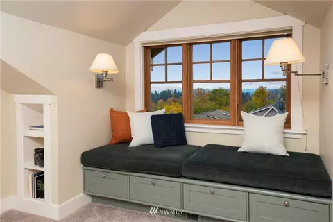 1075 25th Ave E, Seattle, WA 98112 photo 17
