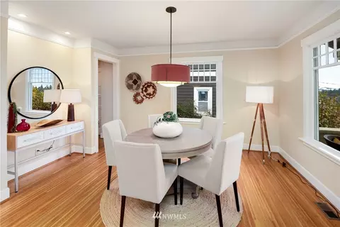 1075 25th Ave E, Seattle, WA 98112 photo 7