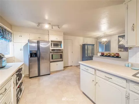 15218 108th Pl NE, Bothell, WA 98011 photo 19