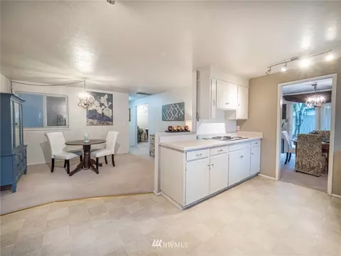 15218 108th Pl NE, Bothell, WA 98011 photo 17